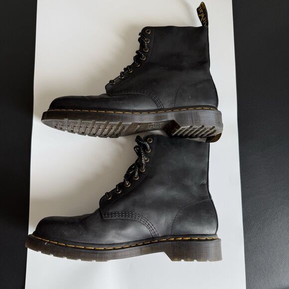 Dr. Martens 1460 Pascal Black Leather Boots 8-Eye Hiker Laces Men US 11